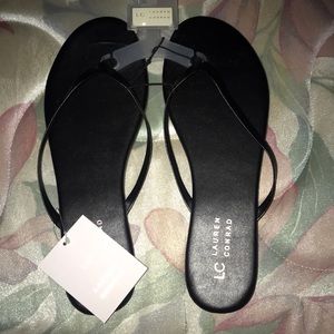 Black Sandals🖤🖤